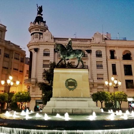 Apartamento El Duque - Plaza De Las Tendillas Cordova Esterno foto